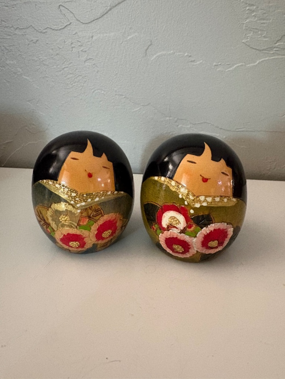 Set of (2) Vintage Japanese Kokeshi Dolls Wood Egg Shape Stamped Signed